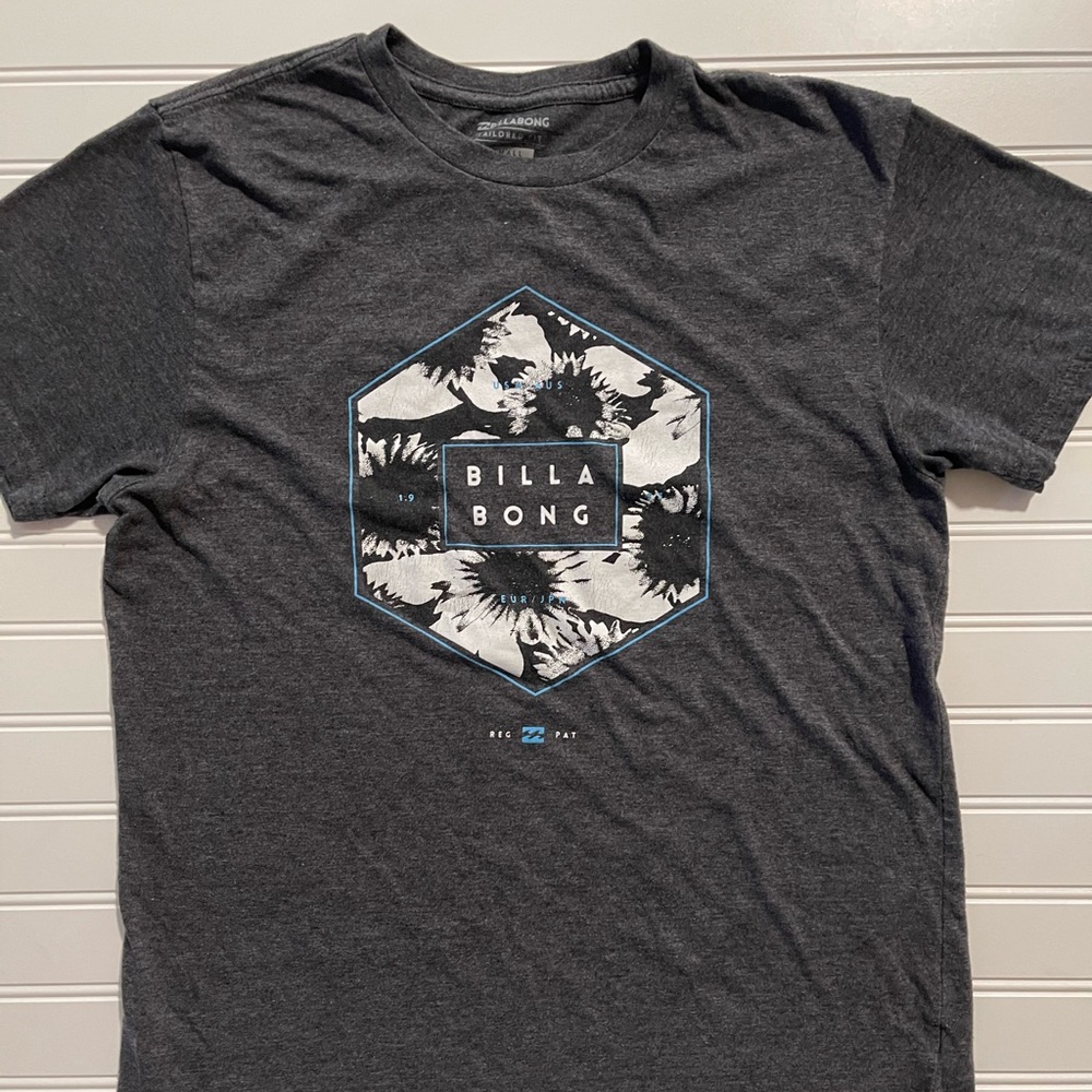 Billabong Men's Charcoal Graphic Tee